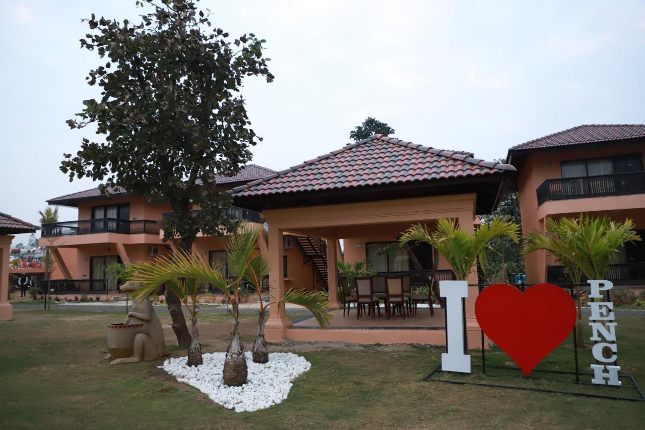 Hotel The Pench International Khawāsa Esterno foto